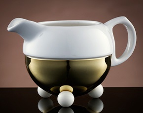 Design Gold Creamer in White | TWG Tea