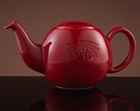 Design Orchid Teapot in Red 900ml | TWG Tea