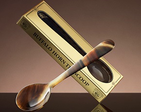 Buffalo Horn Tea Scoop in Brown | TWG Tea