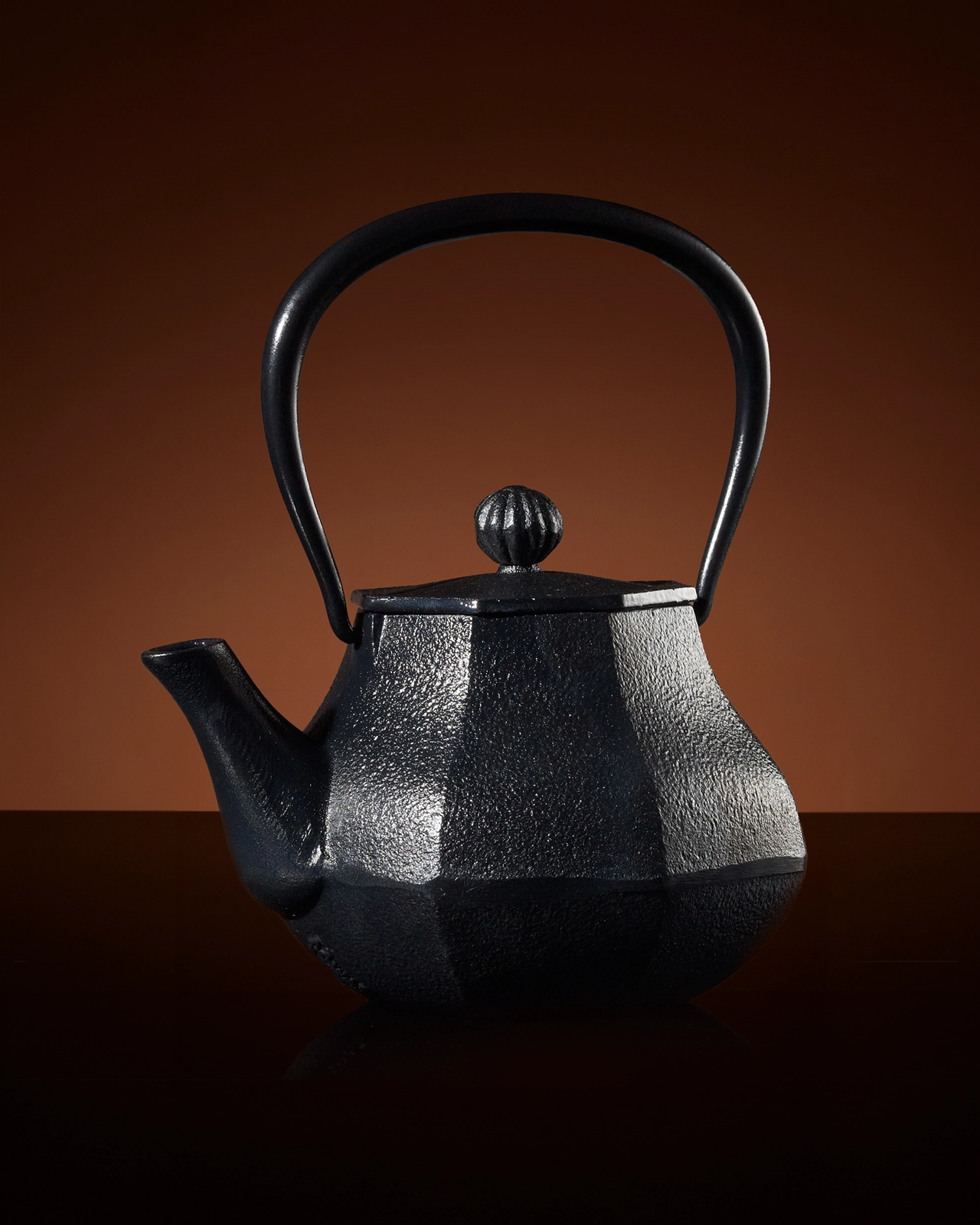 Mount Fuji Teapot in Black (600ml) | TWG Tea