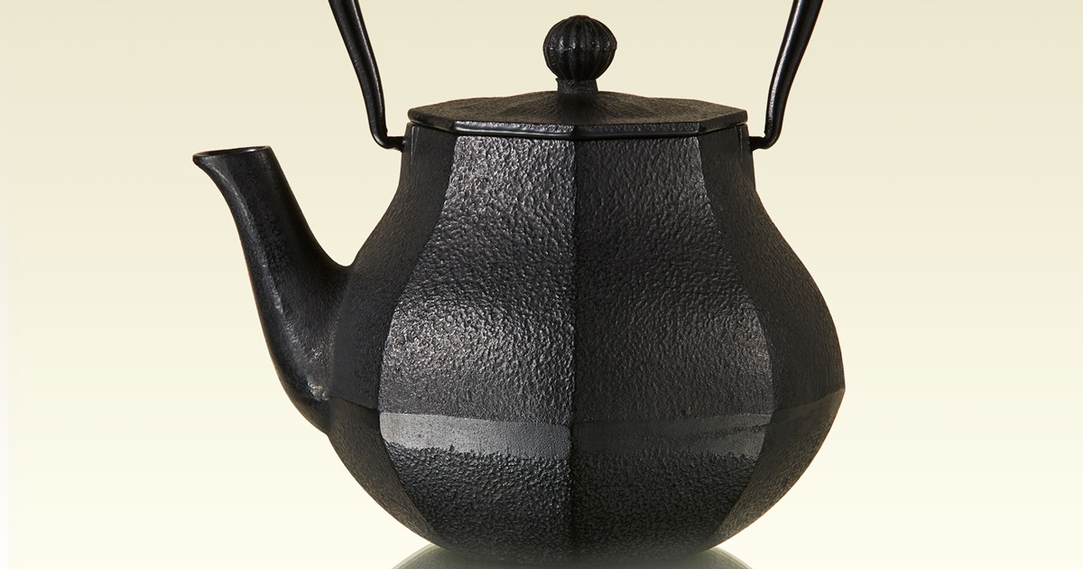 Mount Fuji Teapot in Black (1L) | TWG Tea